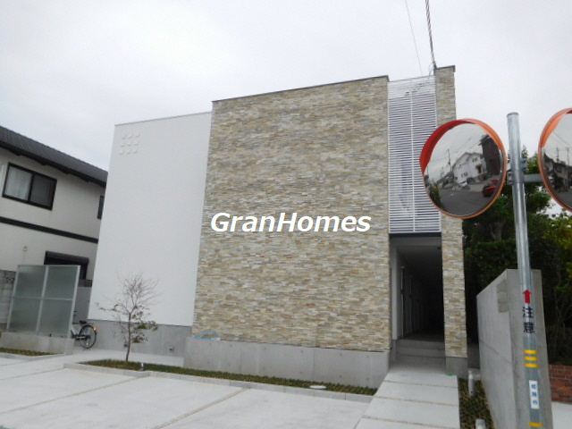 MOMIJIの外観