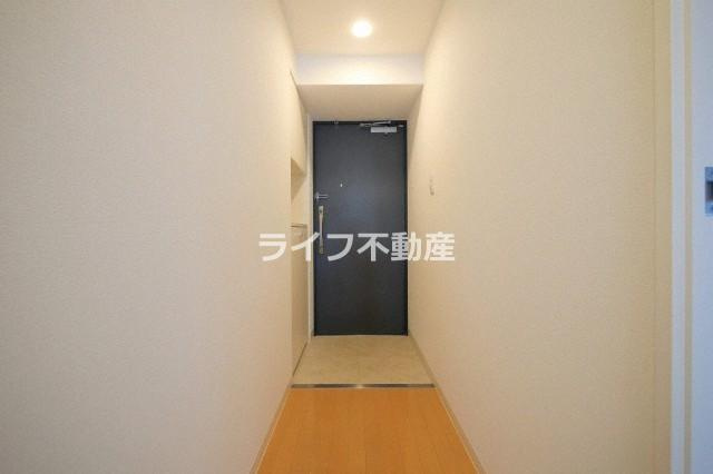 レジディア玉造の玄関|落ち着いた玄関です