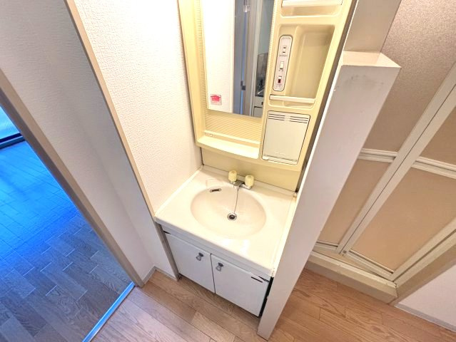 プロスパーハイツ古市の独立洗面台