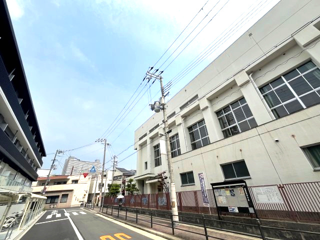 Alivis緑橋の展望
