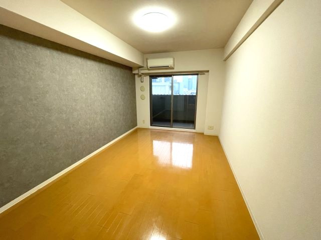 レジデンス京橋スクエア(旧ルクレ京橋)の居間・リビング