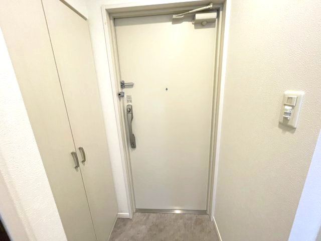 スプランディッド新大阪キDUEの玄関