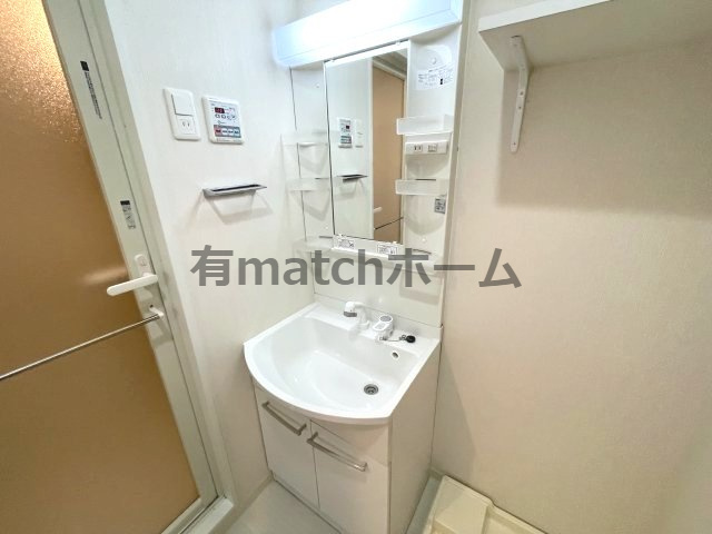 スプランディッド新大阪キDUEの独立洗面台