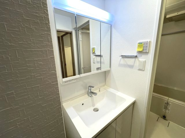 スプランディッド中之島WESTの洗面所|イメージとして同建物他部屋を表示しています