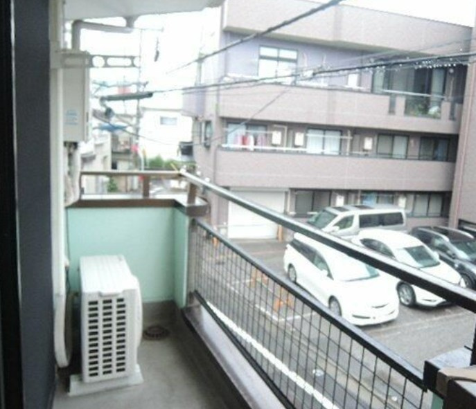 メゾン平岡のバルコニー