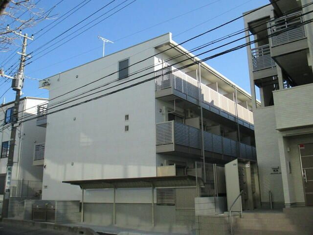 Ｐｒｉｍａｖｅｒａの外観