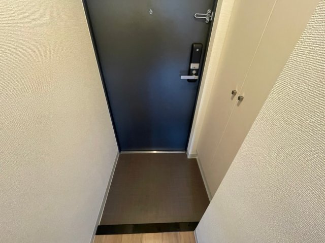 エスリード大阪城の玄関