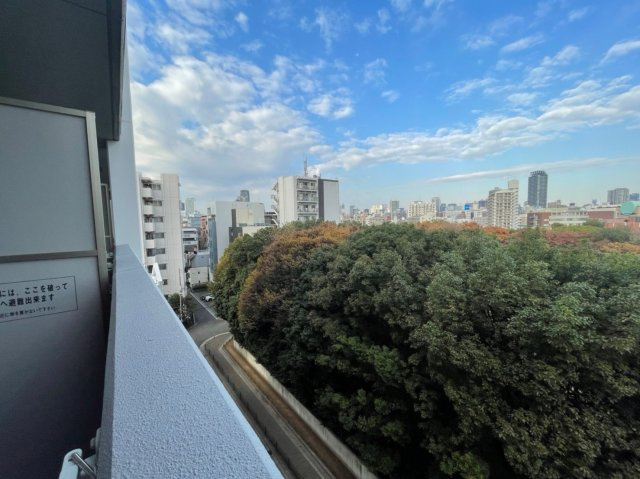 エスリード大阪城のバルコニー