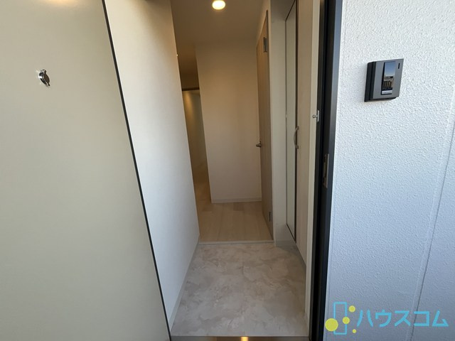 Alivis新町の玄関