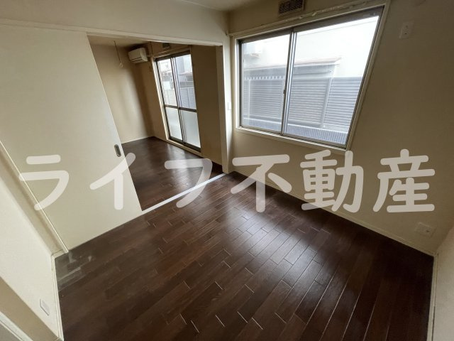 Breeze Courtの洋室|使い勝手のいい洋室です