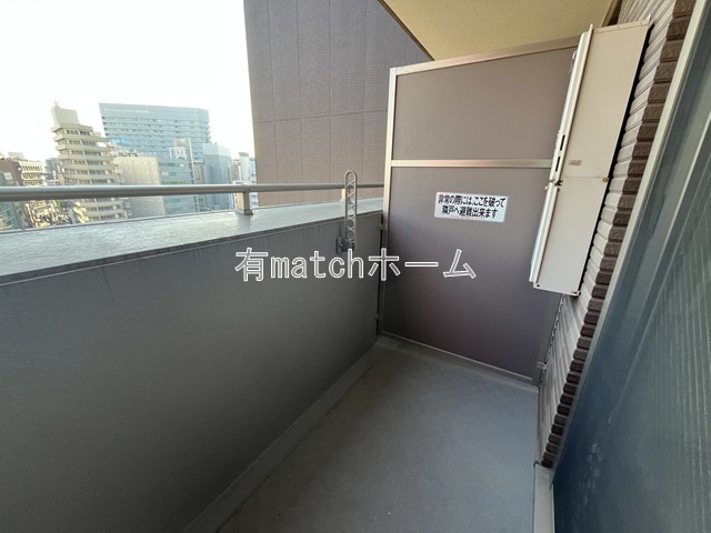 Lasante京橋のバルコニー