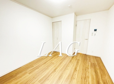 【居間・リビング】 | オグフラット | 洋室のお部屋です。