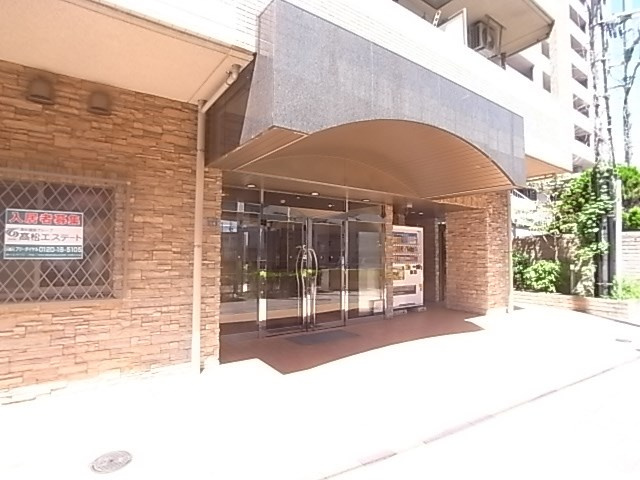 タカマツ神戸駅南通の外観