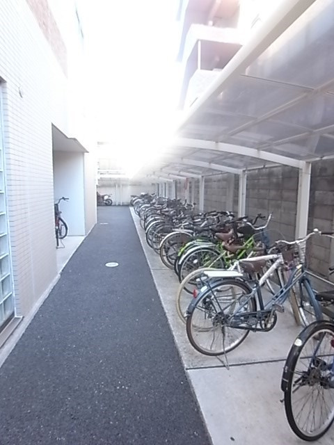 タカマツ神戸駅南通の外観