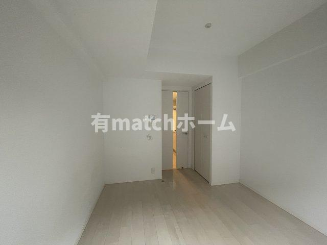 S-RESIDENCE新大阪駅前の洋室|(参考)同マンション反転間取り他部屋の写真
