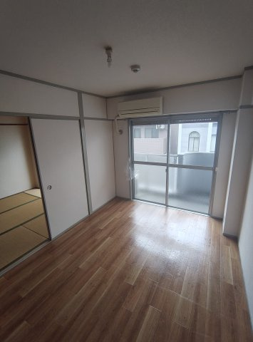 六甲スカイハイツの子供部屋