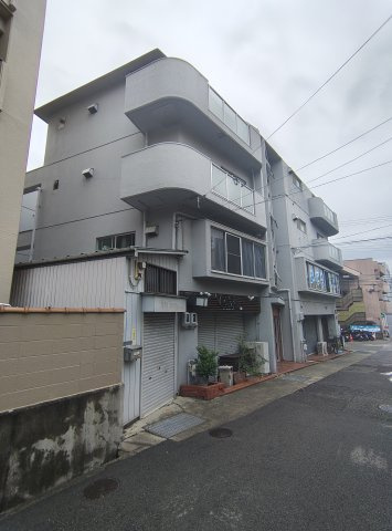 六甲スカイハイツの外観