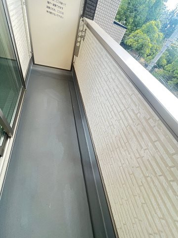 ジーメゾン大物のバルコニー