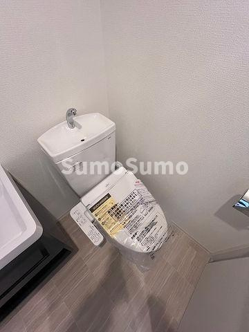 セレニテ九条リアンのトイレ