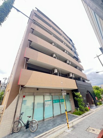 セレニテ甲子園プリエの外観