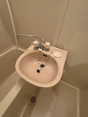 パンブロスⅤ（5）の洗面所
