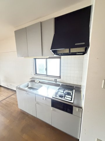 富士産業ビルのキッチン
