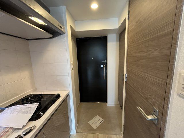 S-RESIDENCE新大阪WESTの玄関