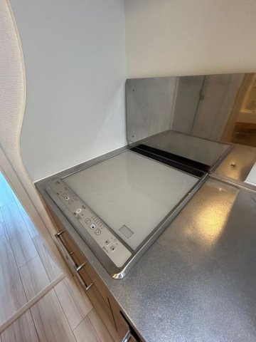 セレニテ神戸元町クレアのキッチン