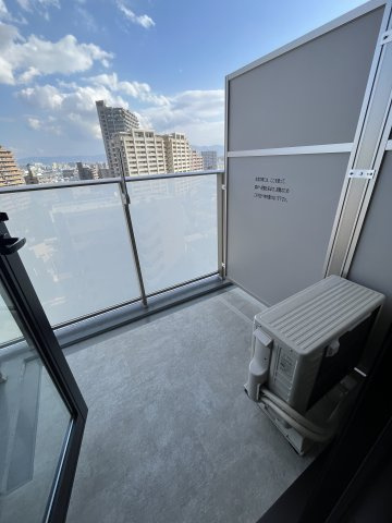 スプランディッド京橋EASTのバルコニー