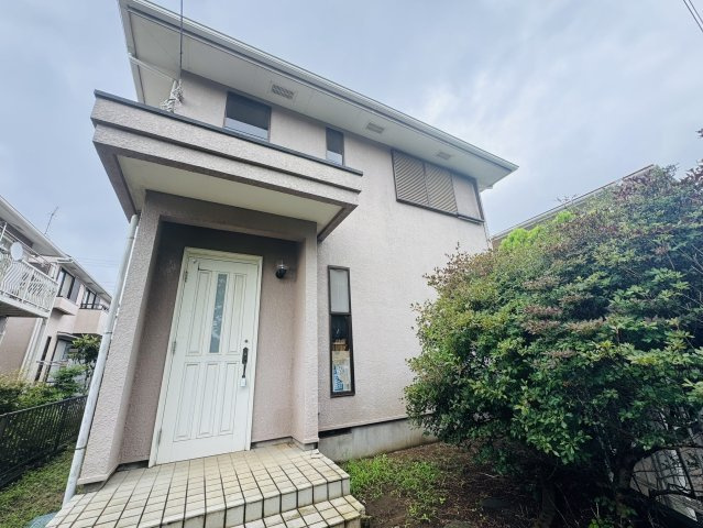 泉台１丁目　中古戸建のエントランス