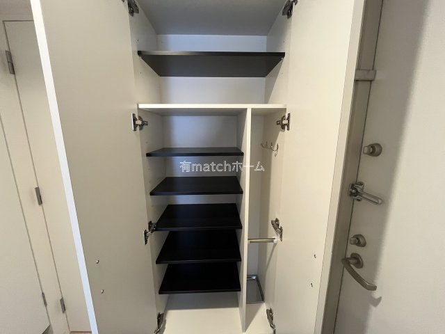 セレニテ難波ミラク参番館の収納