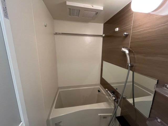 プレサンス東小橋エレディータの浴室