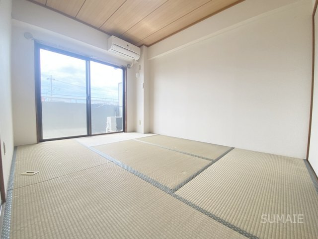 マサルマンションの和室|畳が気持ちいい和室です！