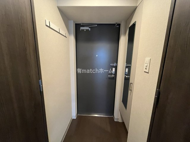 エスリードレジデンス ザ・グラン大阪ノアの玄関
