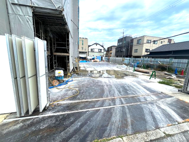 スプランディッドⅨの駐車場