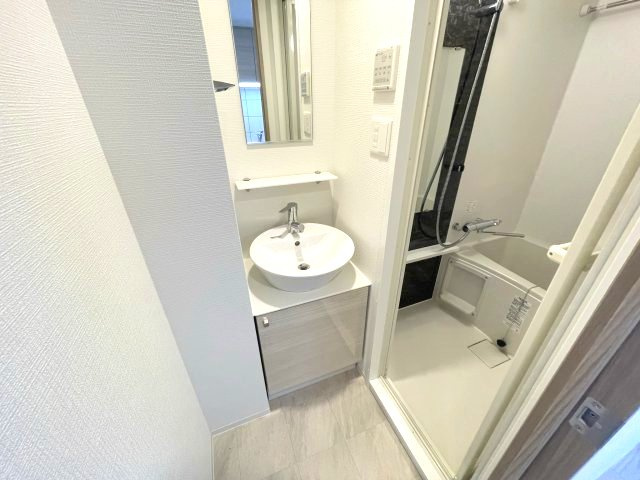 エスリードレジデンス大阪福島の洗面所|イメージとして同建物他部屋を表示しています
