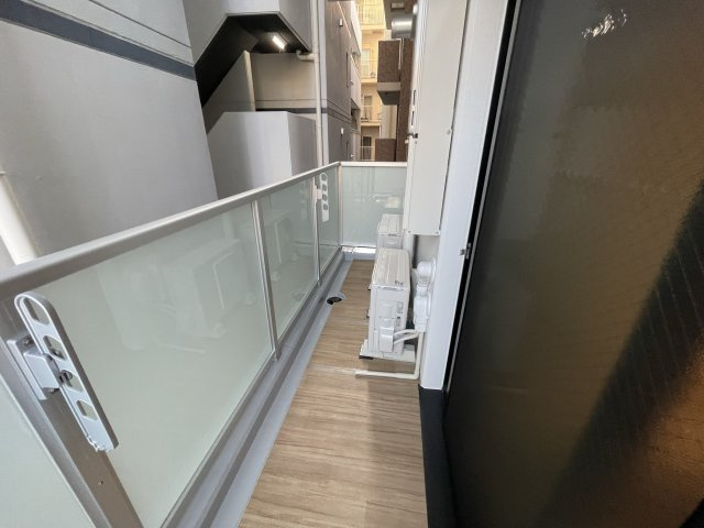 プレディアコート本町のバルコニー