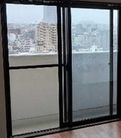 ライオンズシティ両国のバルコニー