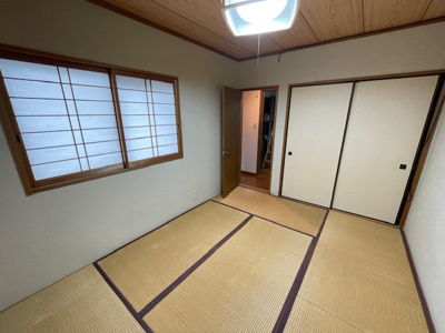 【和室】 | 寝屋川市成田東が丘　戸建 | ２階和室