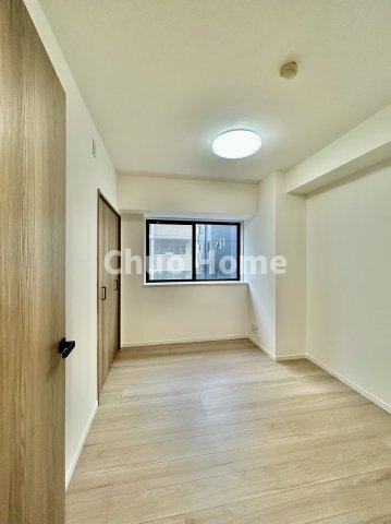 ダイアパレス八広花水木通りトリニティの子供部屋|【子供部屋】お子様を持つ家庭の約6割が「家族や子どものため」に購入を希望。入学後の転校を避け、広い空間でのびのび育てたいなどの親心が、家探しのきっかけになっているようです。