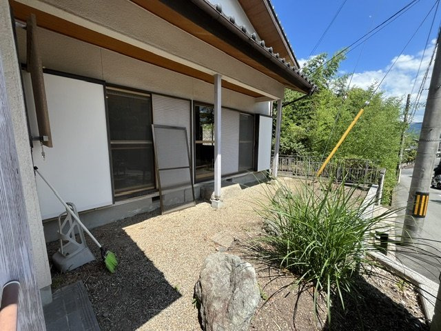 大矢船中町貸家の庭