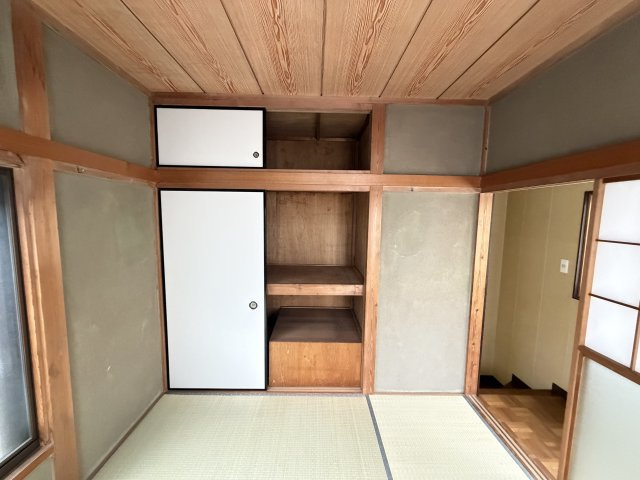 ペットと一緒に住める黒砂戸建のエントランス