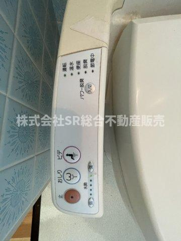 額田町中古戸建のトイレ|温水洗浄便座付きです！