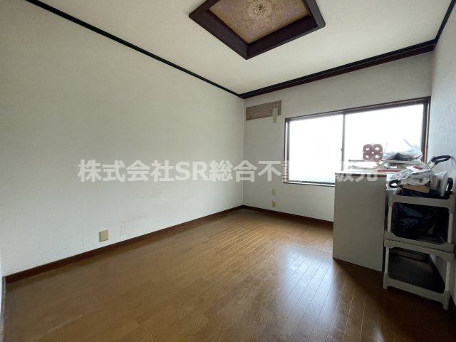 額田町中古戸建の洋室|使い勝手良い洋室です！