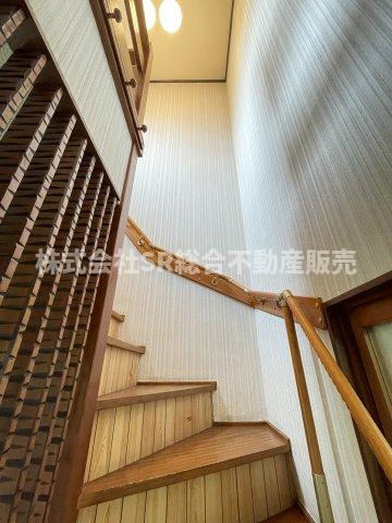 額田町中古戸建の内装|当日予約も大歓迎です！土日祝、雨の日やお子様連れのお客様の送迎も可能ですのでお気になさらずお問合せ下さい。お仕事終わりのお時間にも柔軟に対応致しますのでお気軽にお申し付け下さいませ。