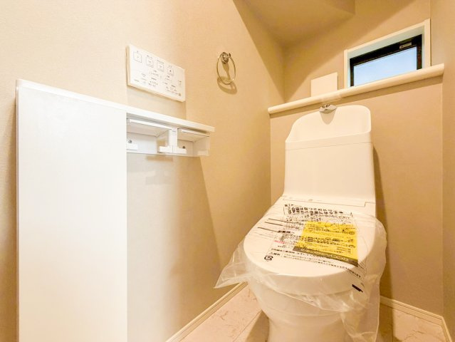 新築分譲住宅　荏田町　A号棟のトイレ|シンプルで使いやすいトイレです