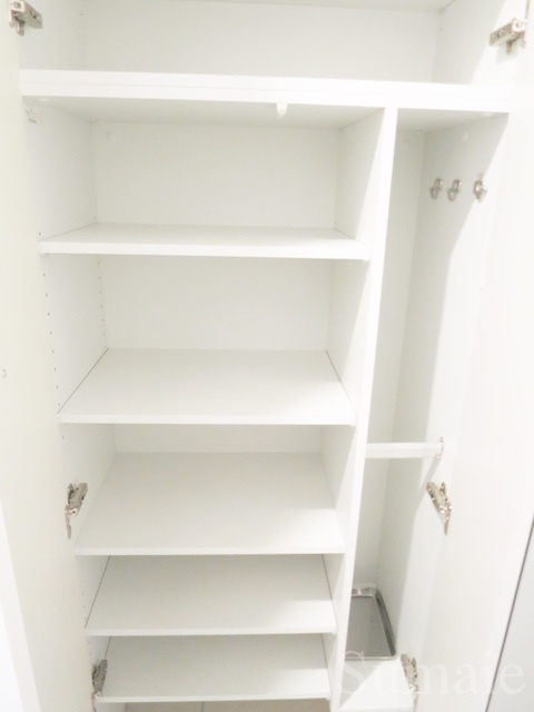 クレイシア王子の収納|たくさん入るシューズボックス！