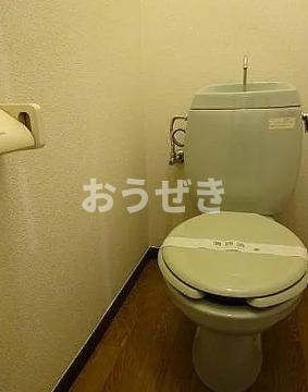 Ｆ．Ｊ．Ｓ．８のトイレ