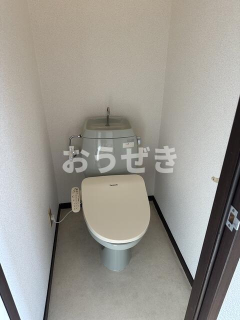 Ｆ．Ｊ．Ｓ．８のトイレ