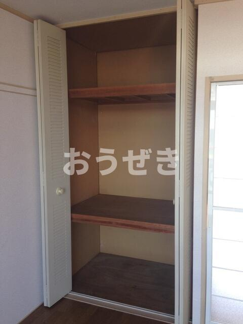 Ｆ．Ｊ．Ｓ．８の収納